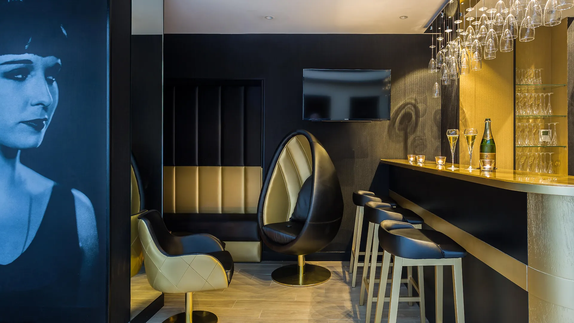 Hotel Les Bulles De Paris