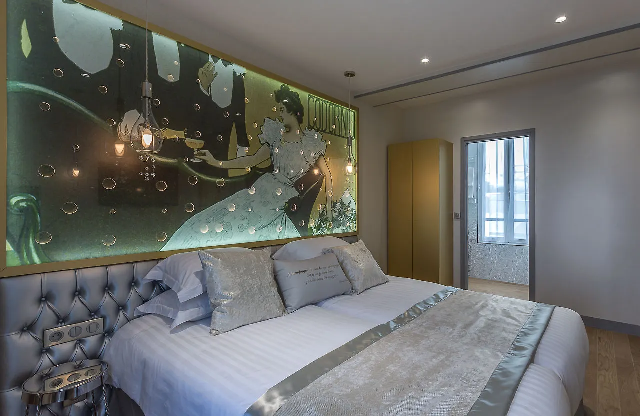 Hotel Les Bulles De Paris 4*,  France
